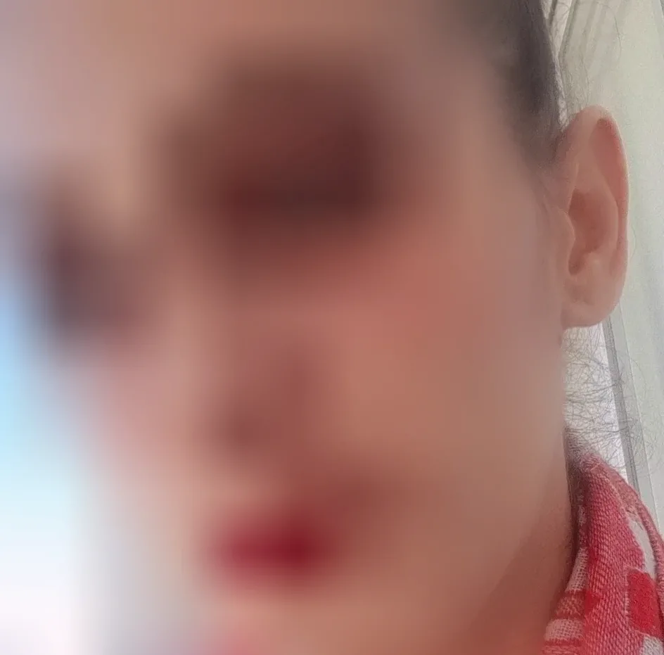 Britt, 37