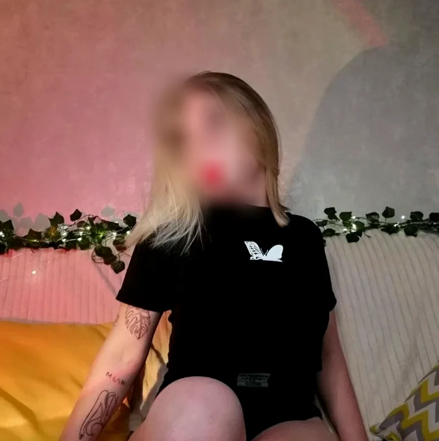 Britt, 22