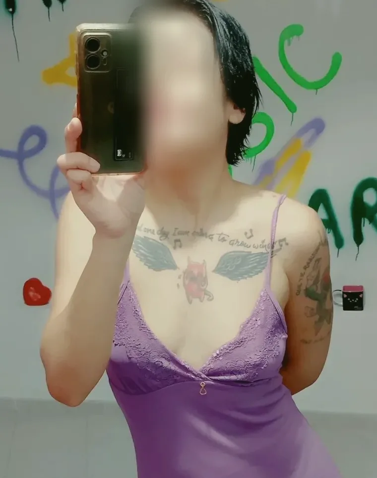 Soukaina, 21